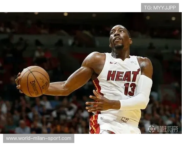 阿德巴约怒怼美国记者：你到底懂不懂球